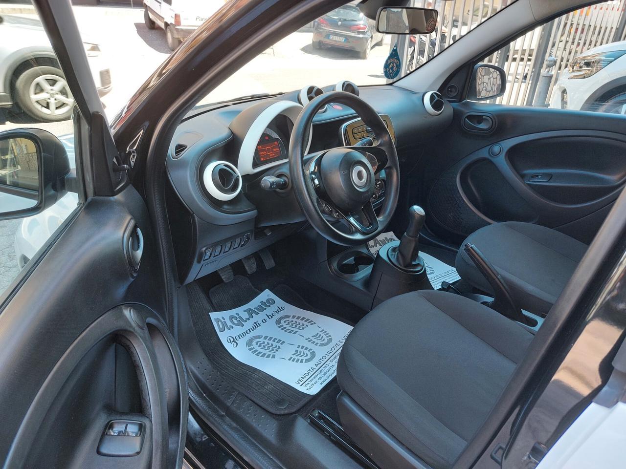 Smart ForFour 70 1.0 Youngster