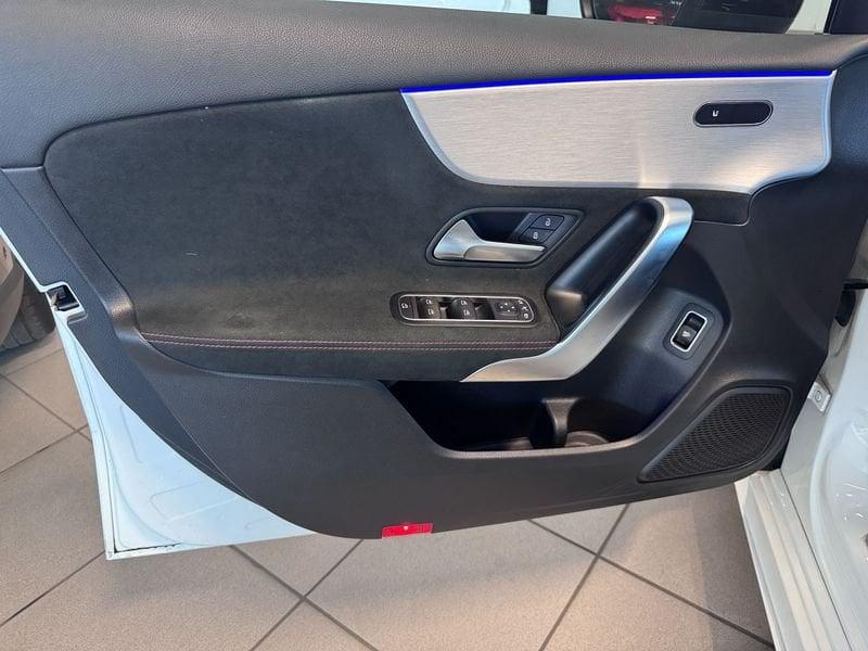 Mercedes-Benz Classe A A 180 d Automatic Premium