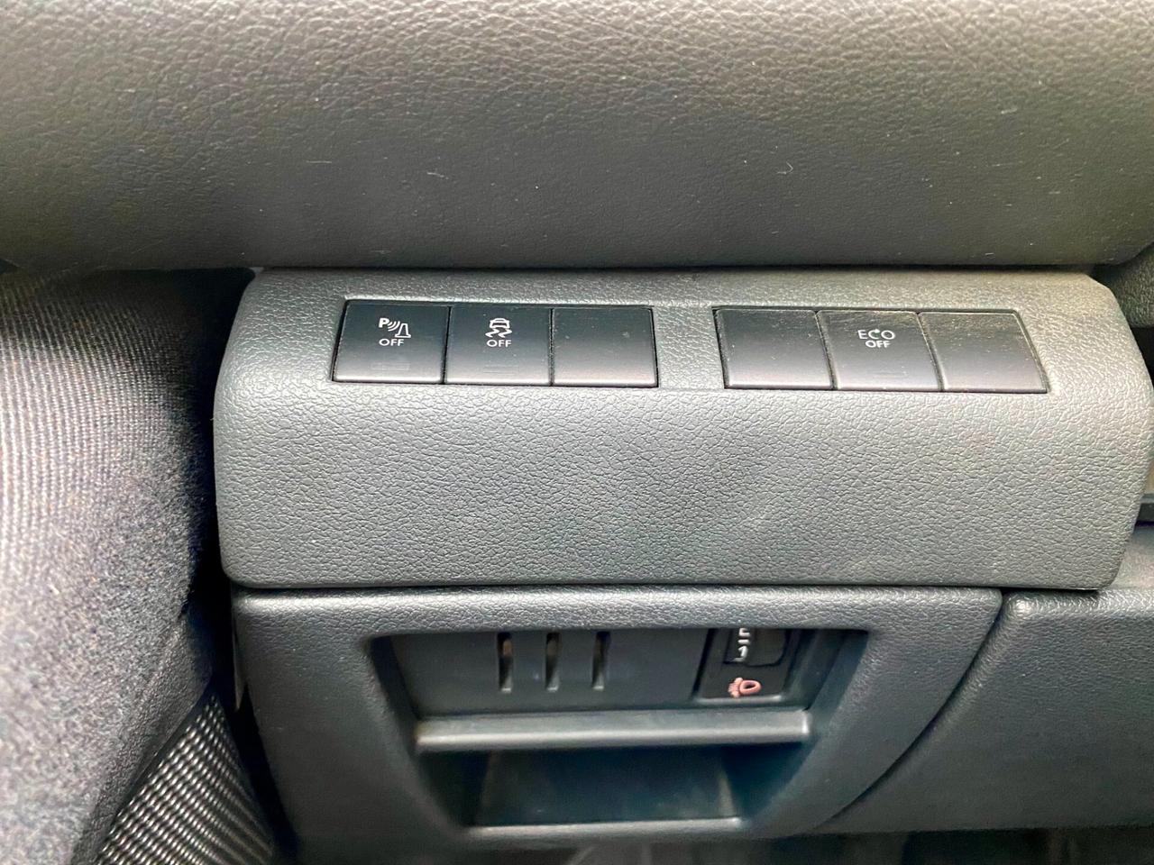 Peugeot 3008 1.6 bluehdi Active s 120cv E6 UNICO PROPRIETARIO