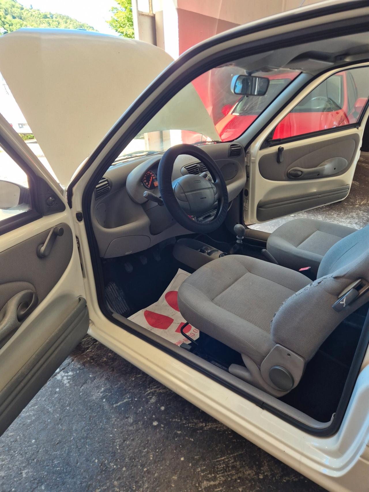 Fiat 600 1.0 5 porte 3 portr