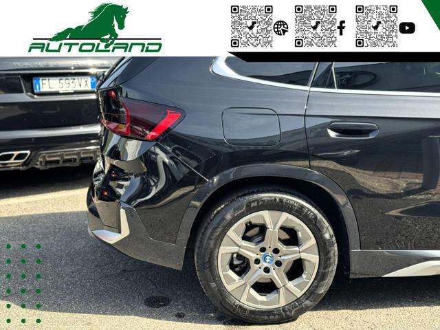 BMW iX1 xDrive 30 xLine