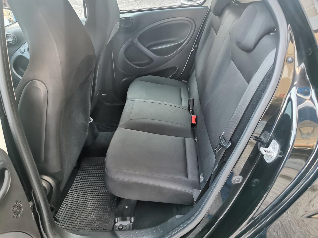 Smart ForFour 1.0 70cv Prime