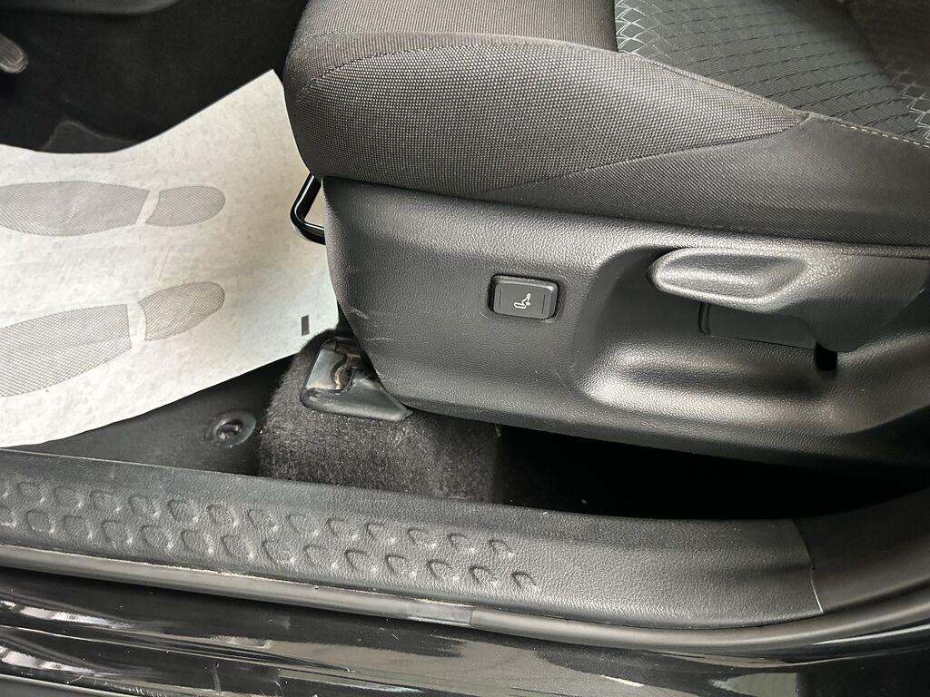 Toyota C-HR 1.8 Hybrid Business E-CVT