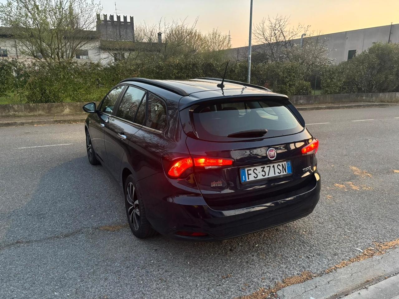 Fiat Tipo 1.6 Mjt S&S SW Lounge