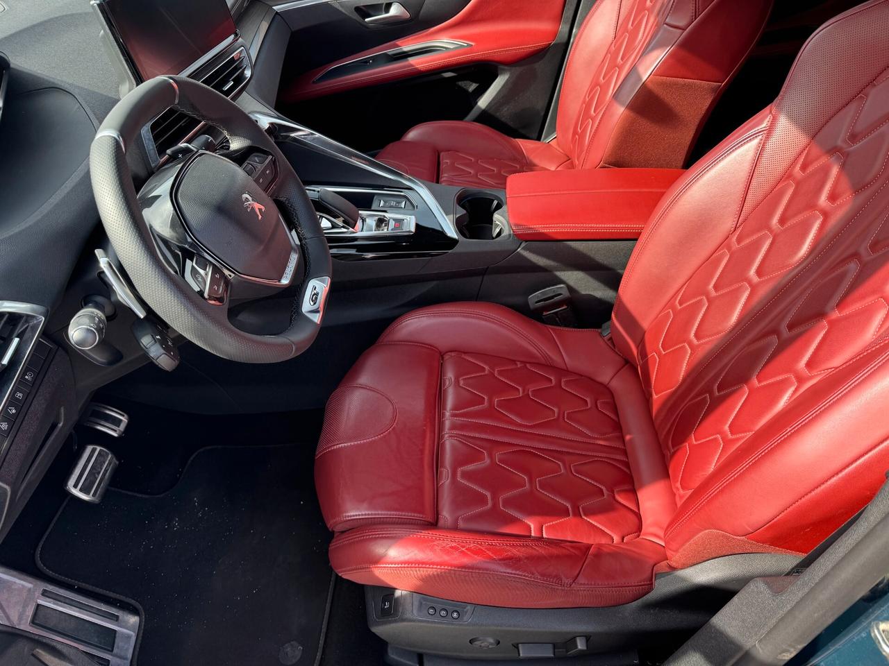 Peugeot 3008 Hybrid 225 e-EAT8 GT