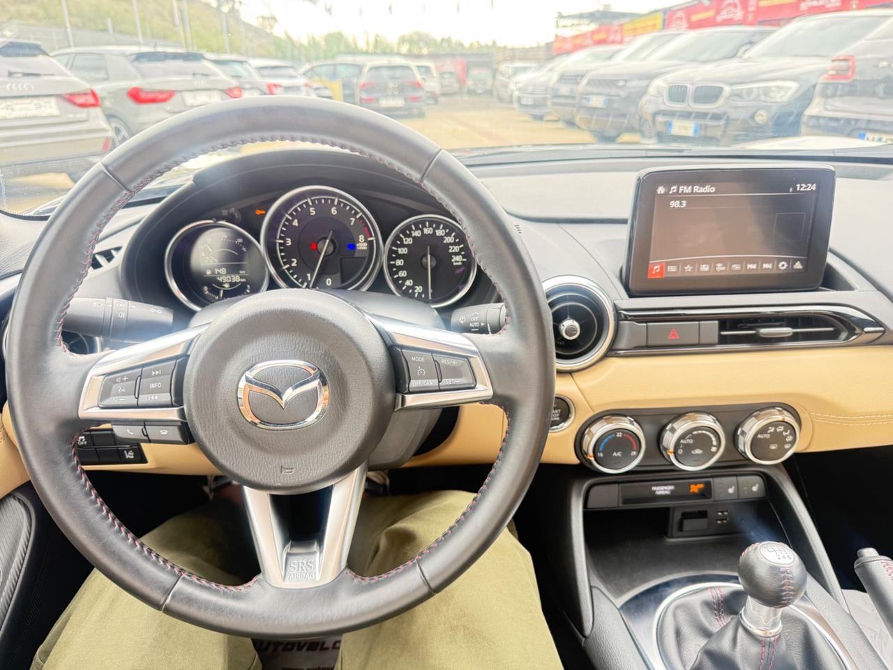 MX-5 1.5 SAKURA | CAPOTE BORDEAUX | PELLE BEIGE | BOSE | FULL LED | 17” | PRONTA CONSEGNA