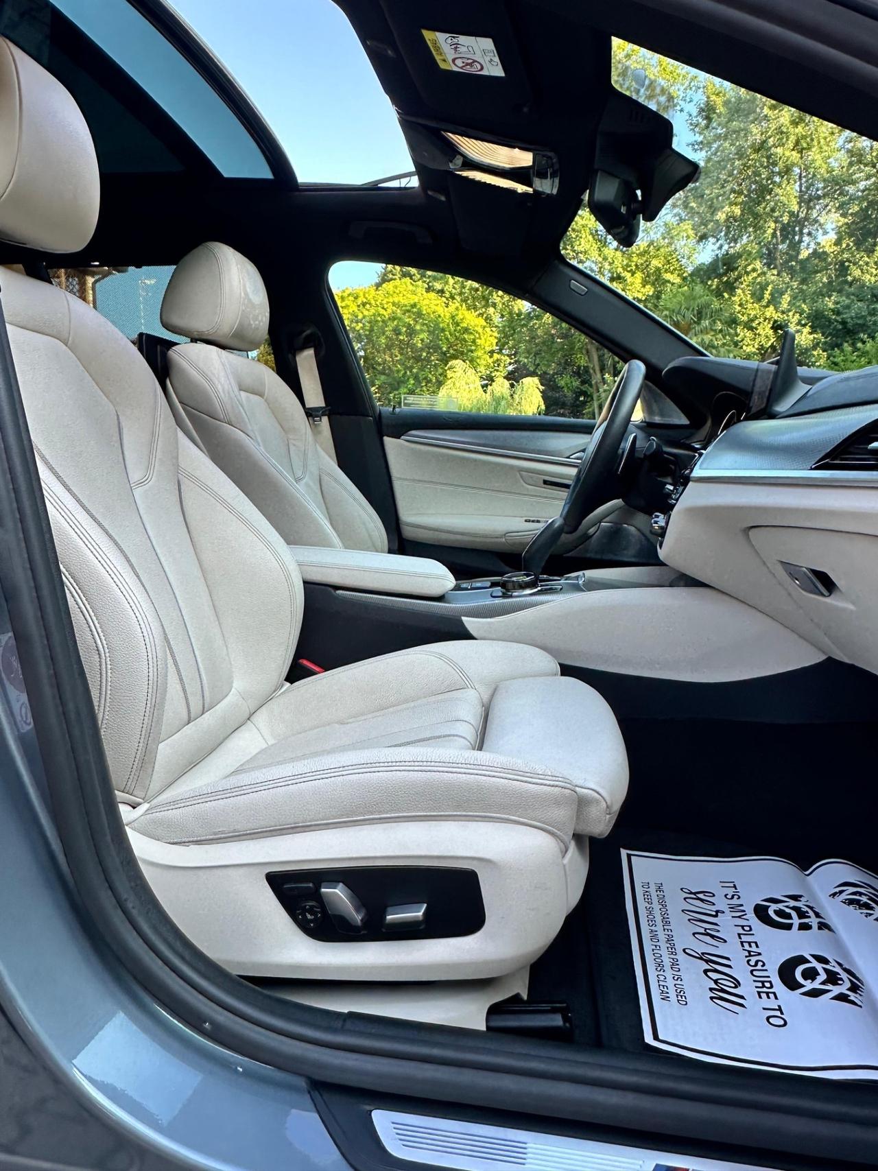 Bmw 530 530d xDrive Touring Msport