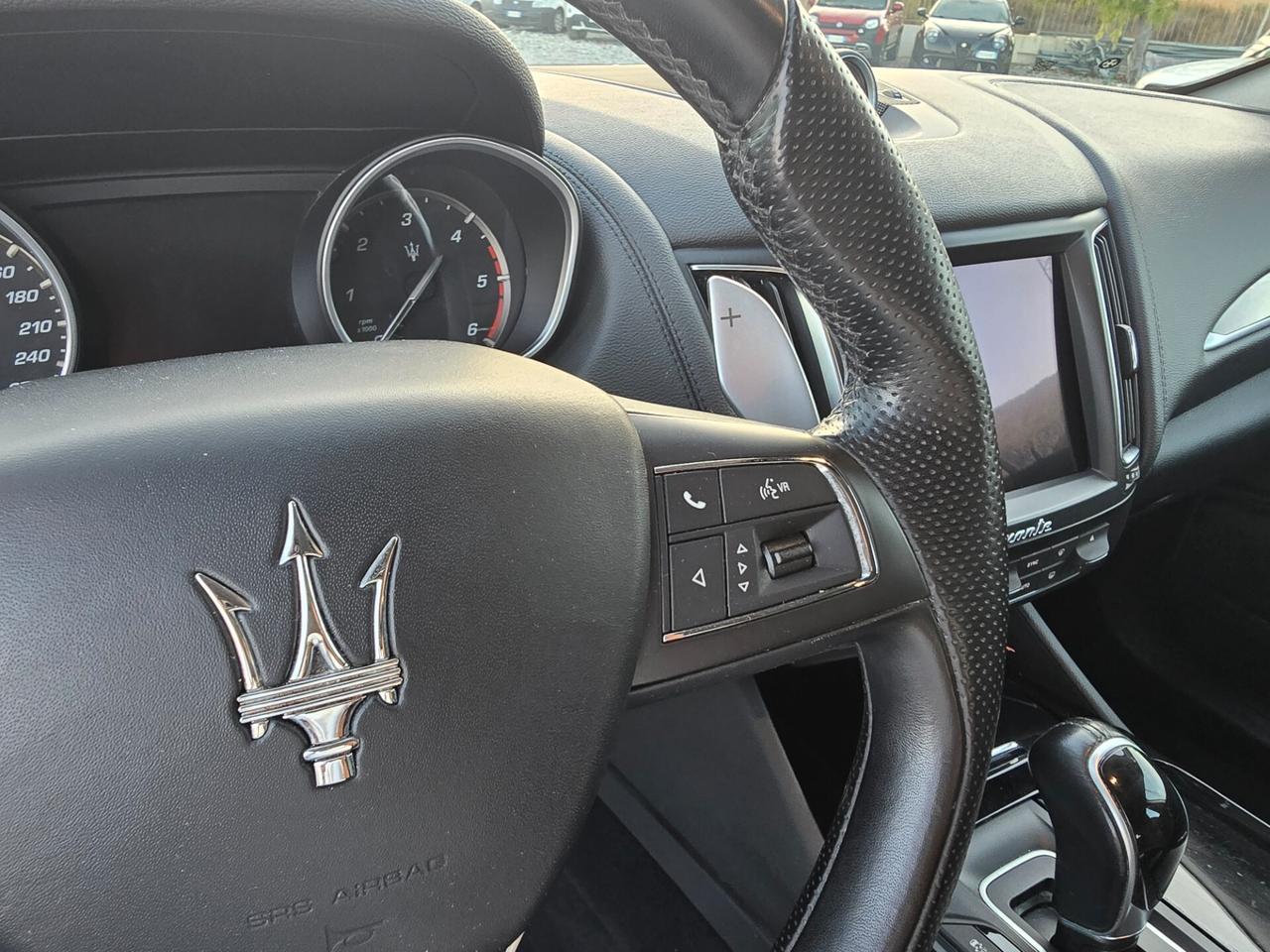 Maserati Levante V6 Diesel 275 CV AWD Gransport