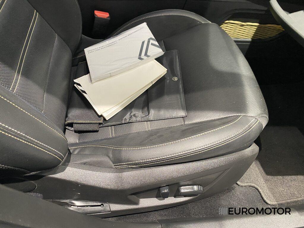 Renault Arkana 1.6 E-TECH Hybrid Engineered Auto