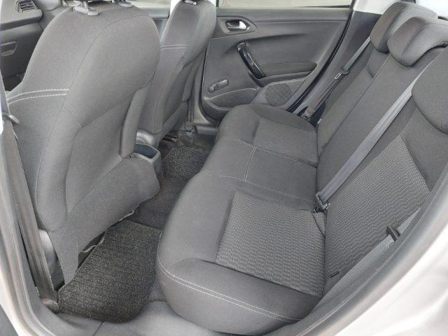 PEUGEOT 208 1.2 PureTech Allure 5 porte Neopatentati