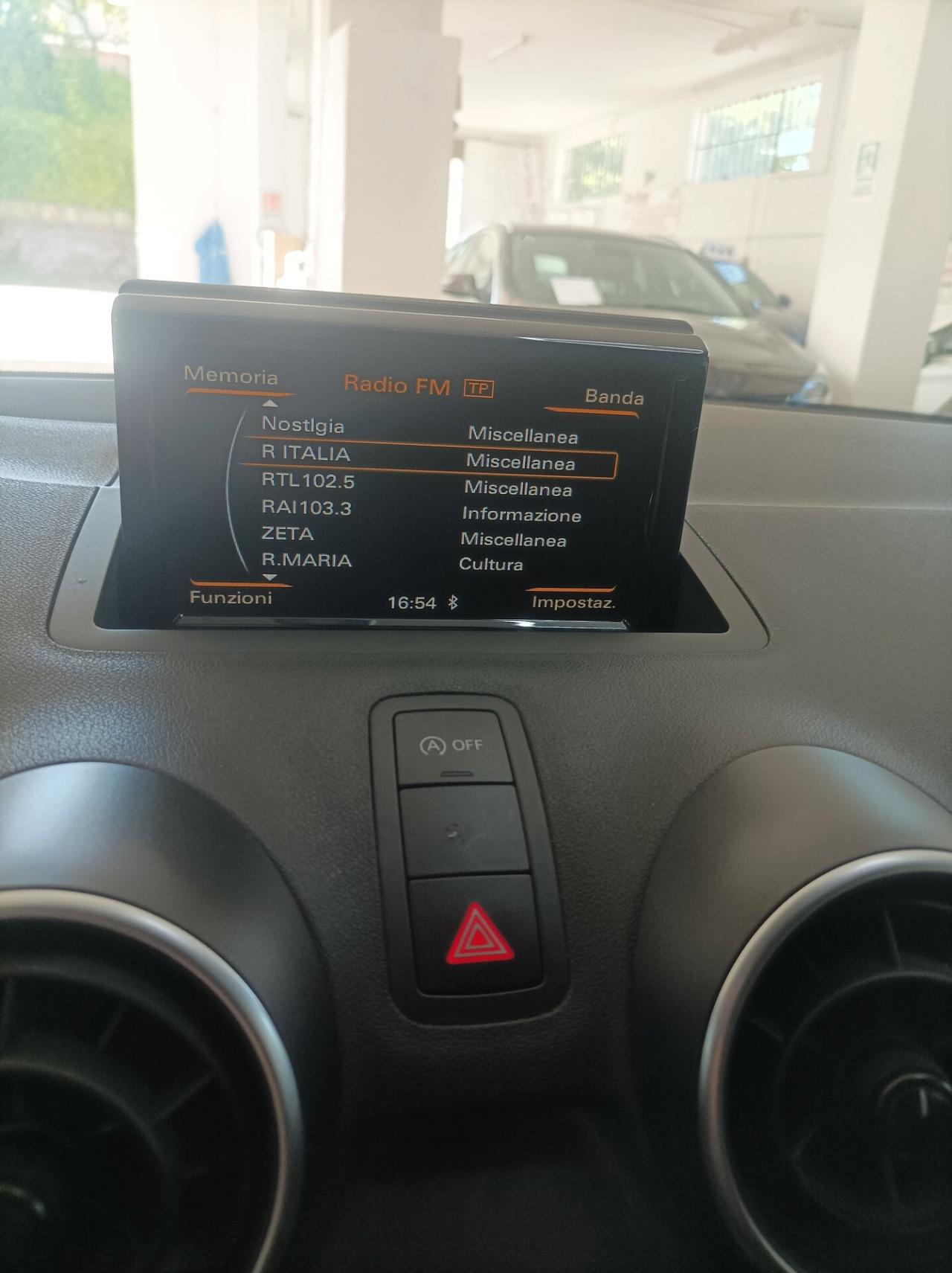 Audi A1 1.0 TFSI ultra S tronic Solo 105000KM