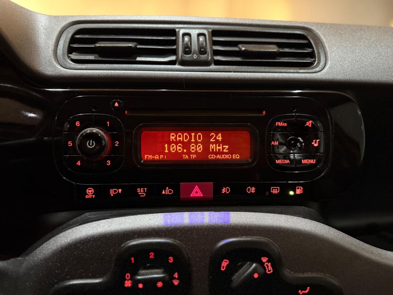 Fiat Panda 0.9 Trekking TwinAir Turbo Metano/Benzina Per Neopatentati