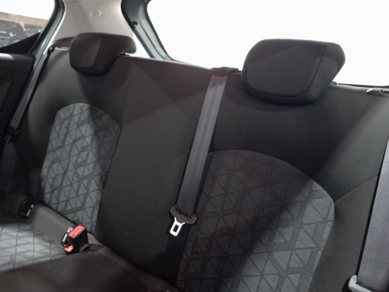 Opel Corsa 1.4 90CV GPL Tech 5 porte Black Edition