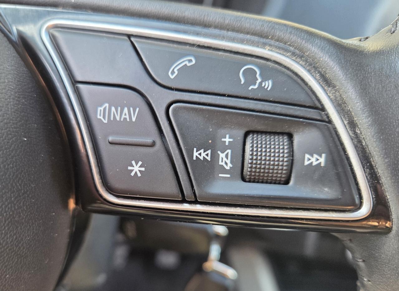 Audi Q2 35 TFSI AUTOM. KM 102000 GARANZIA IVA INCLUSA