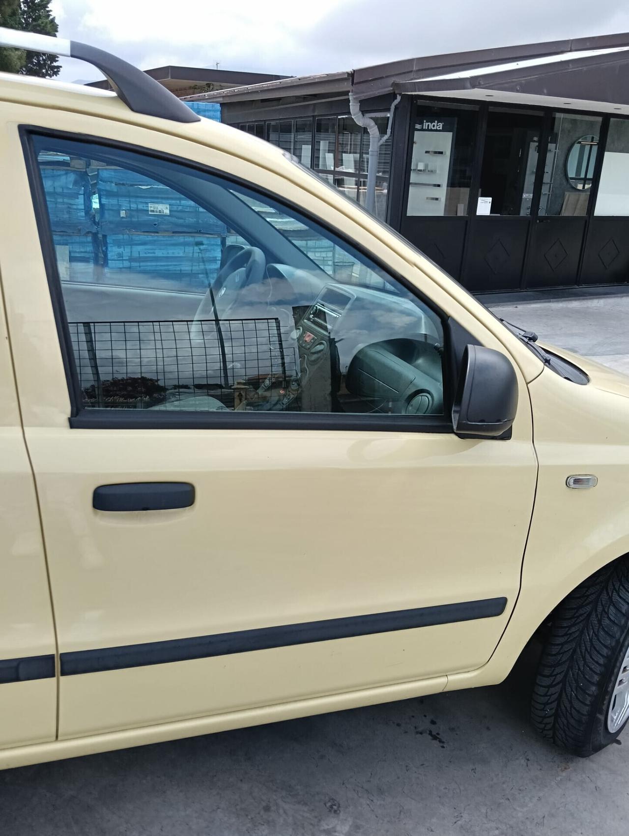 Fiat Panda 1.4 DYNAMIC NATURAL POWER MAMY 77 CV ANNO 2012