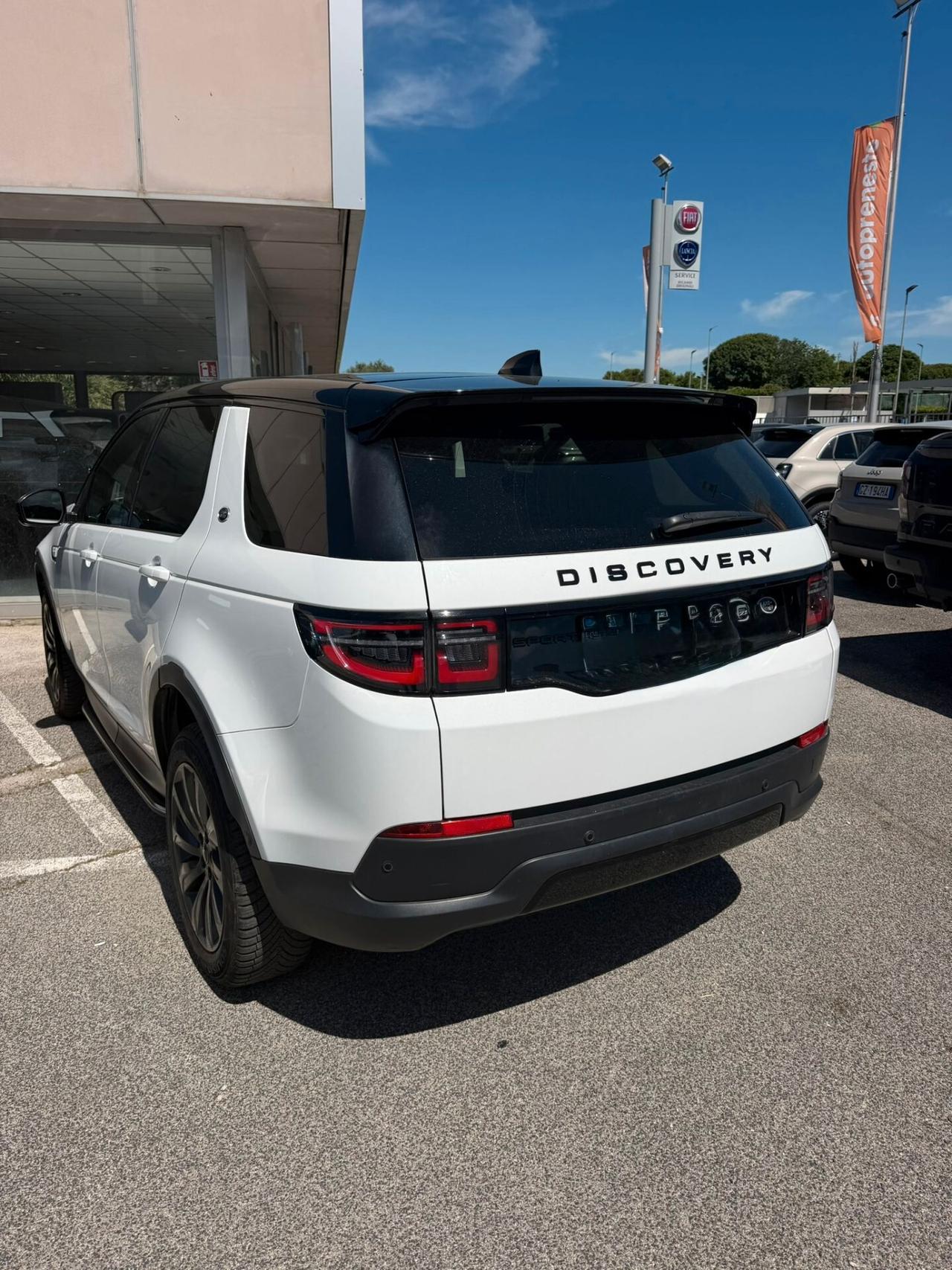 Land Rover Discovery Sport 2.0 eD4 163 CV 2WD R-Dynamic SE