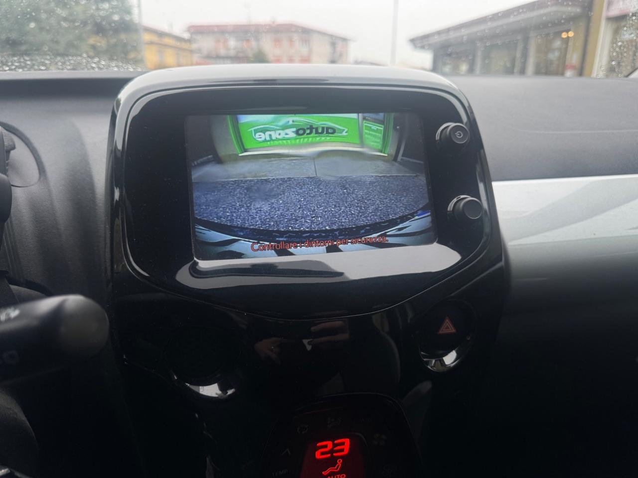 Toyota Aygo 1.0 VVT-i 69 CV 5 SOLO 67900km NEOPATENTATI