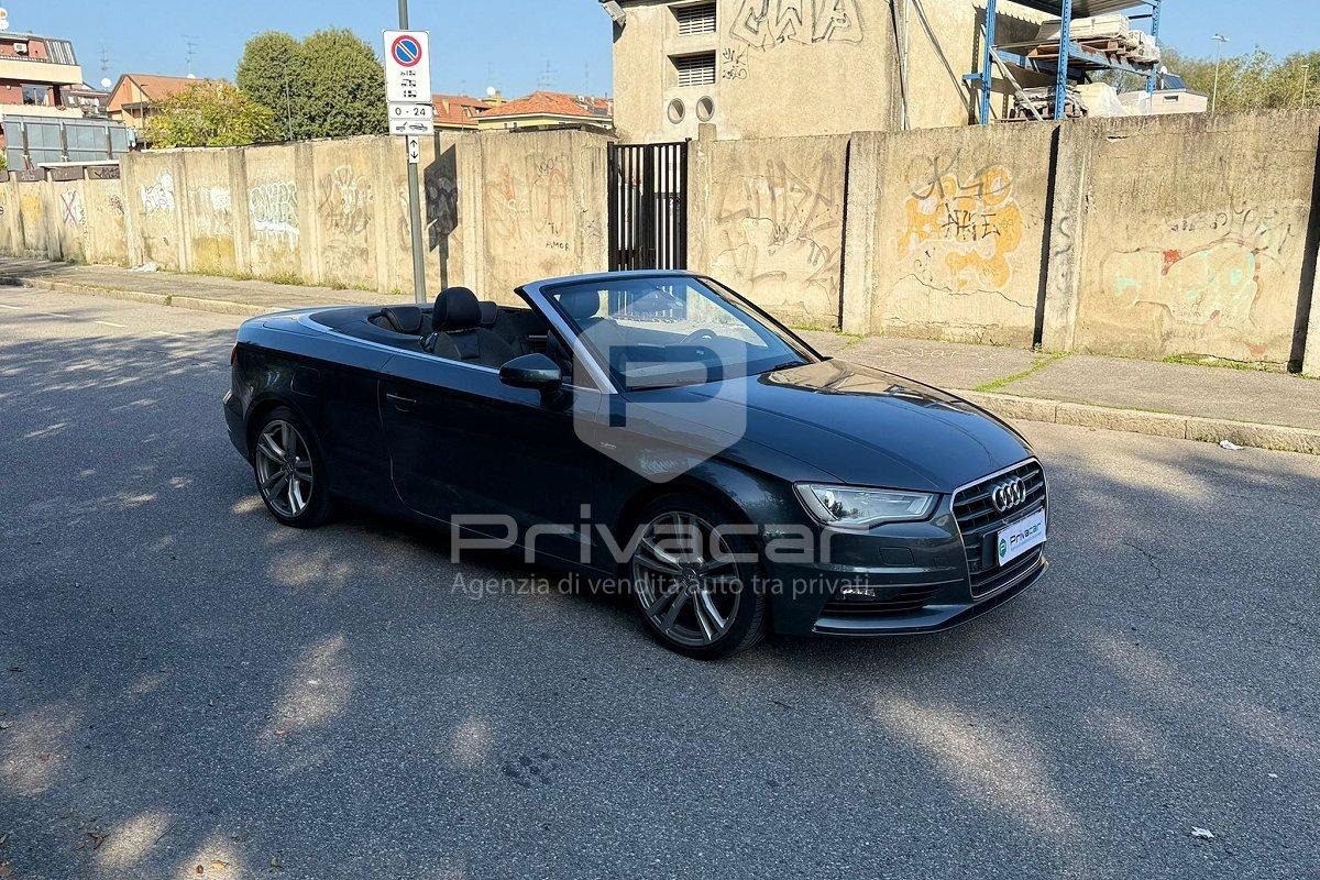 AUDI A3 Cabrio 2.0 TDI clean diesel S tronic Attraction