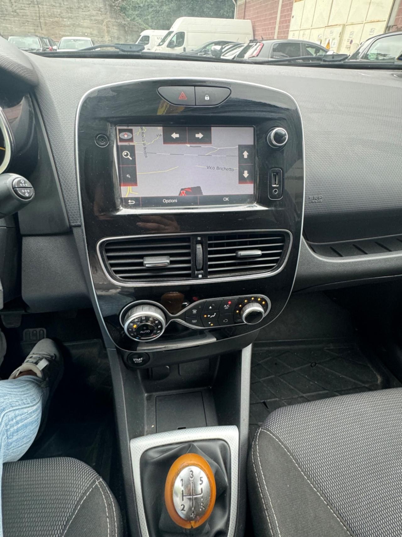 Renault Clio 1.5dCi 8V 75CV Start&Stop 5P. 2016