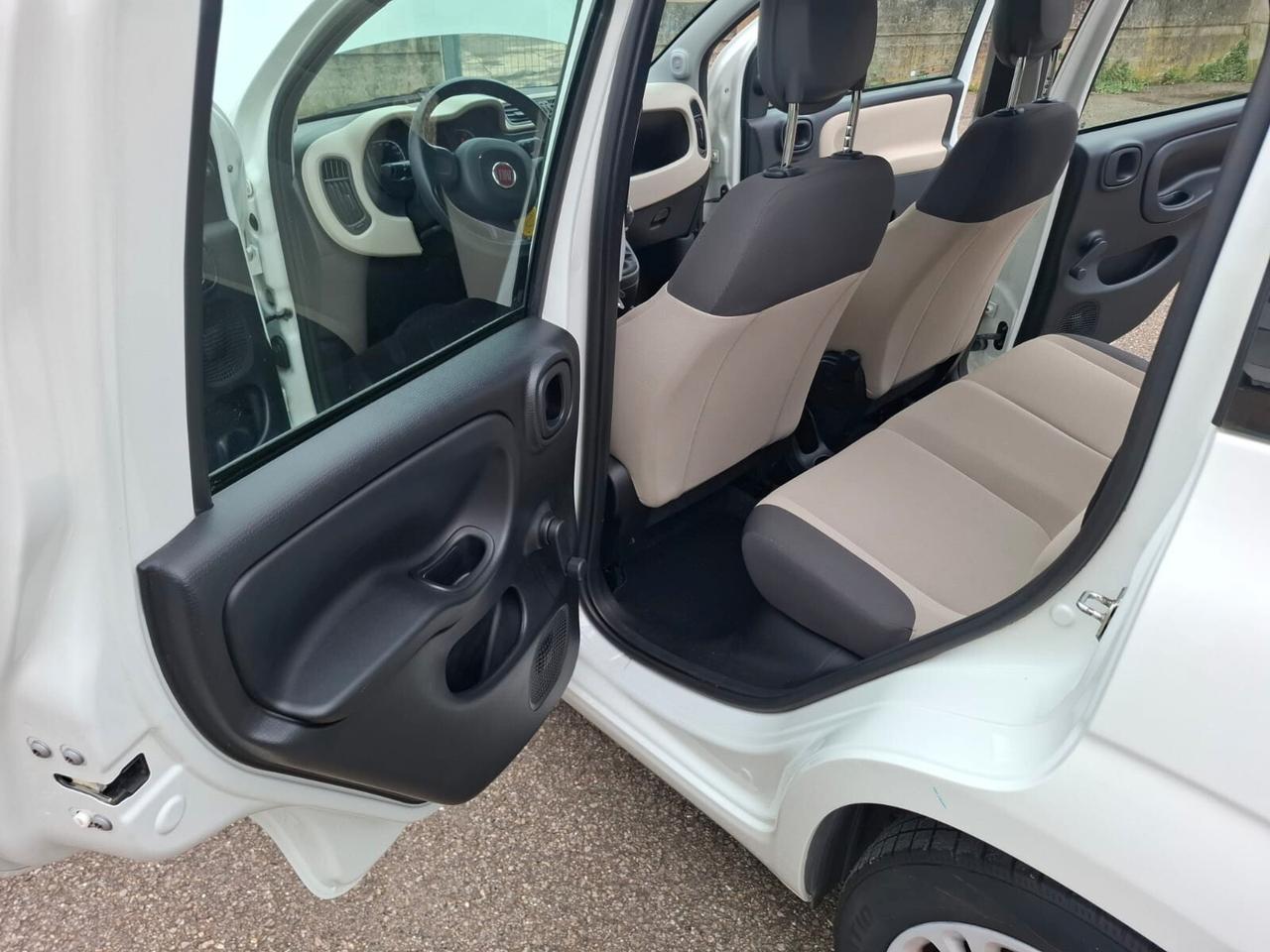 Fiat Panda 1.2 del 2016 SOLAMENTE 118.000 KM