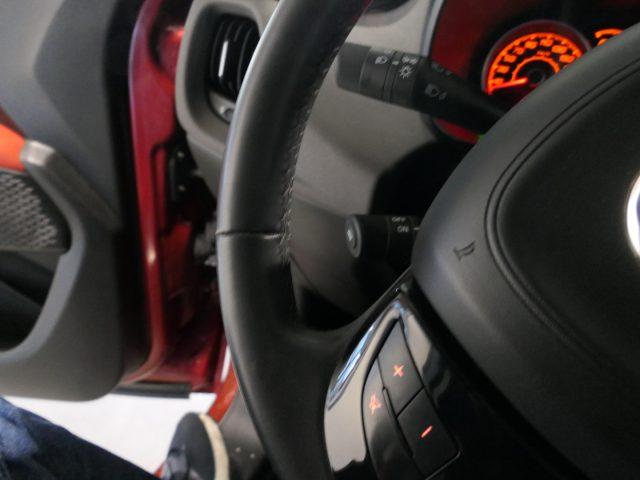 FIAT Doblo Doblò 1.4 T-Jet 16V Lounge 7P: