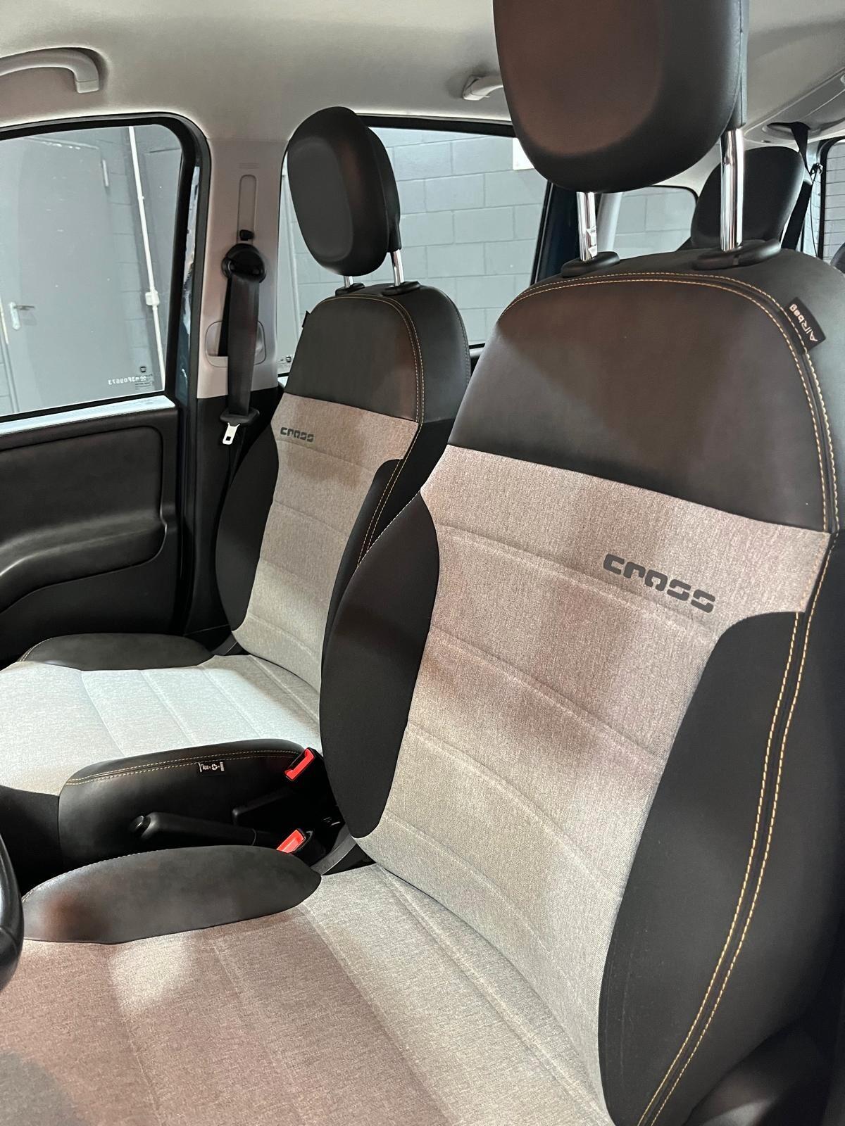Fiat Panda 1.0 FireFly S&S Hybrid City Cross