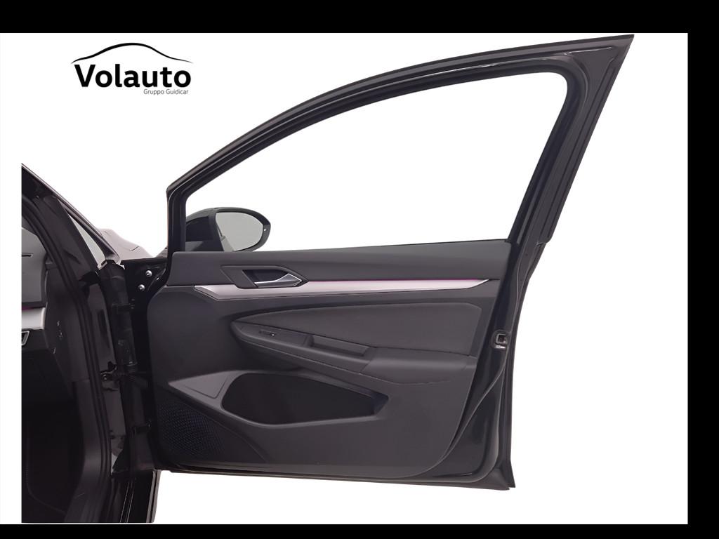 VOLKSWAGEN Golf VIII 2024 - Golf 2.0 tdi Life 115cv