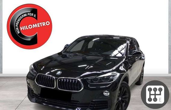 BMW X2 sDrive18d *TettoPanorama* Volante MSport *