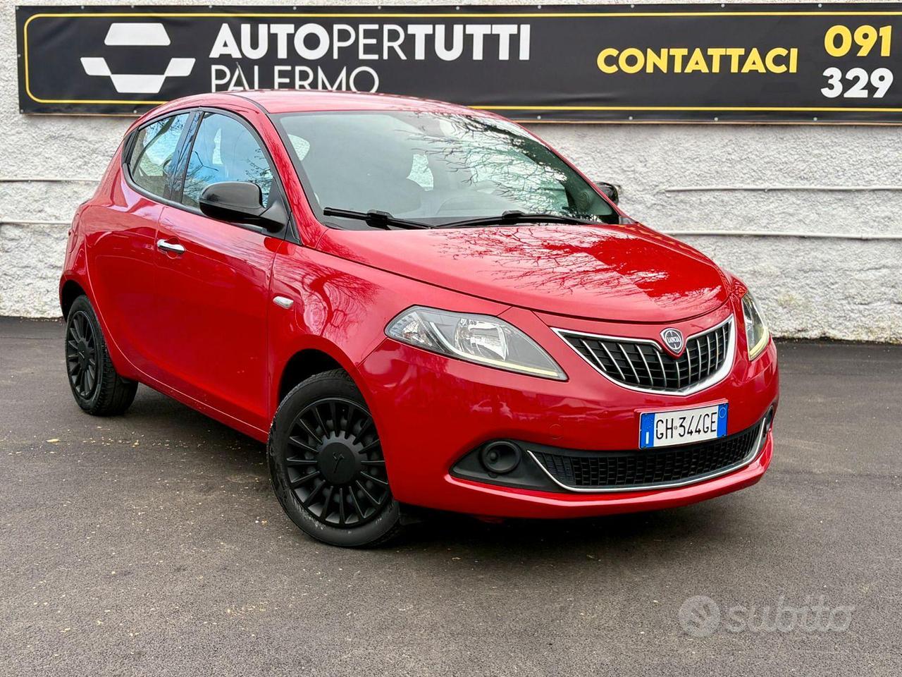 LANCIA Y 1.0 Benz/Hybrid Ecochic 99.000 KM!!! 70cv