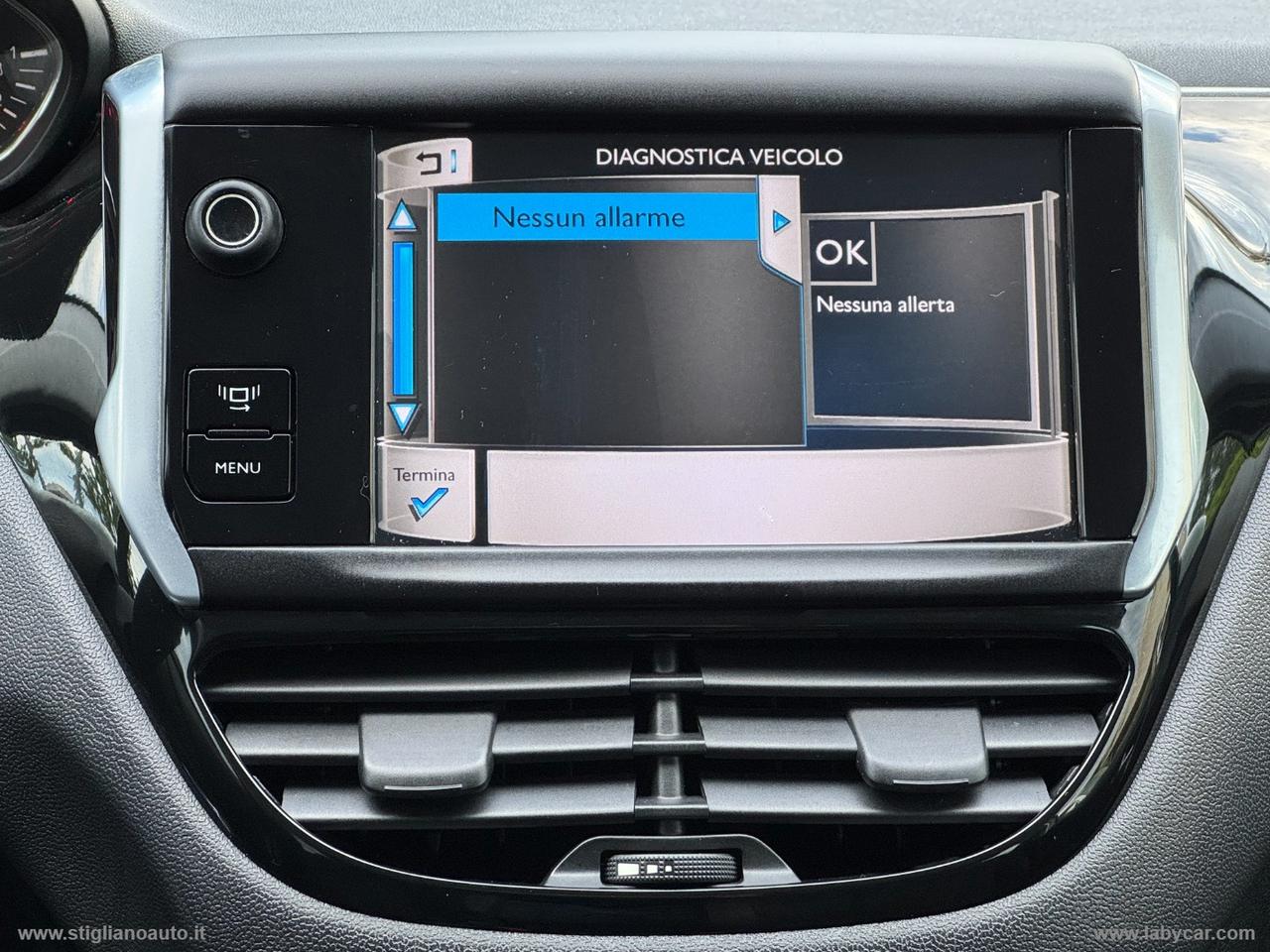 PEUGEOT 208 1.4 HDi 68 CV 5p. Business