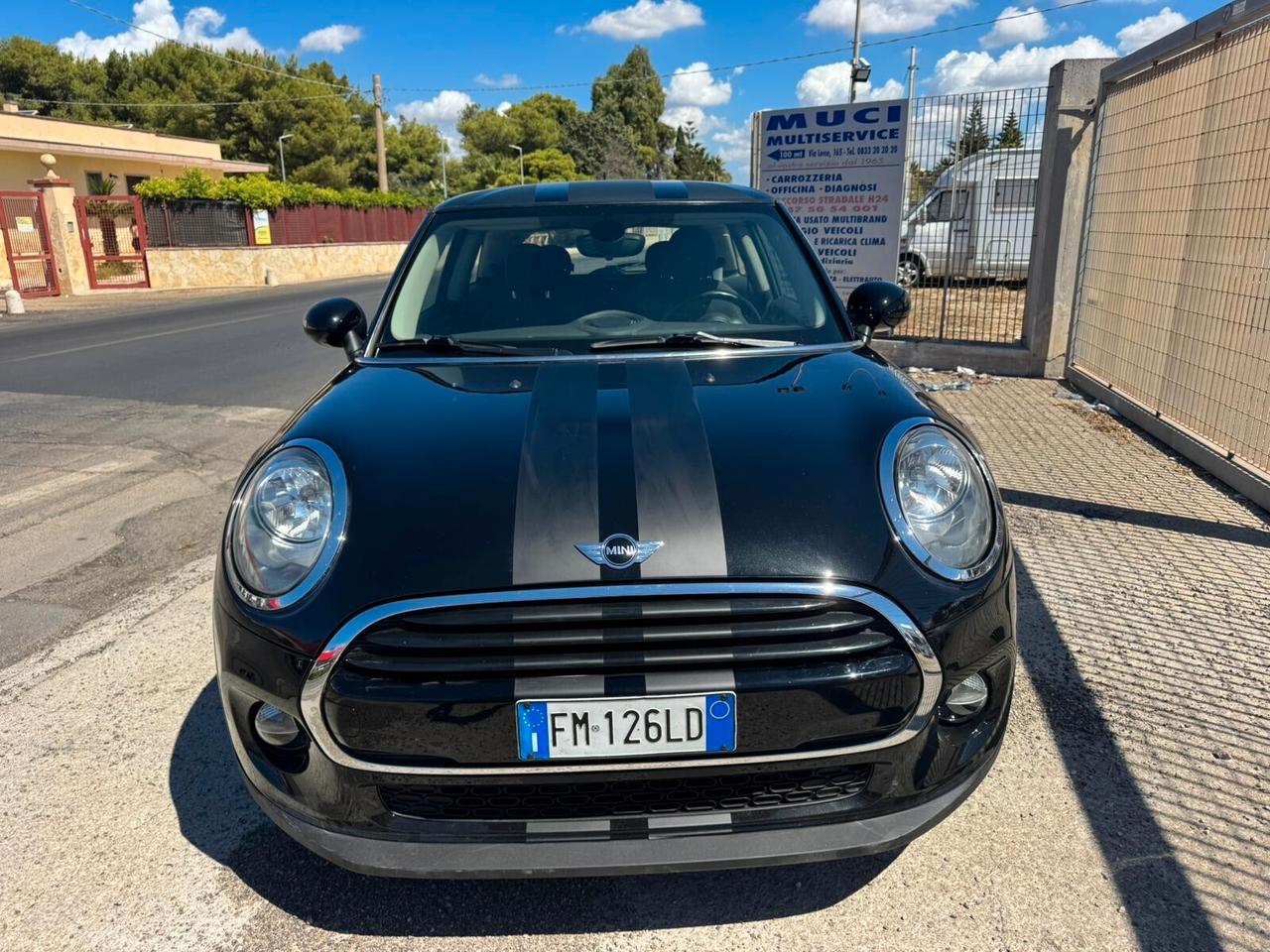 Mini Cooper D 1.5 DIESEL - 2017