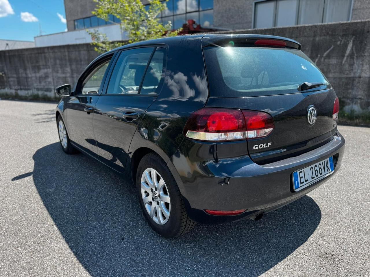 Volkswagen Golf Business 1.6 TDI DSG 5p. Highline