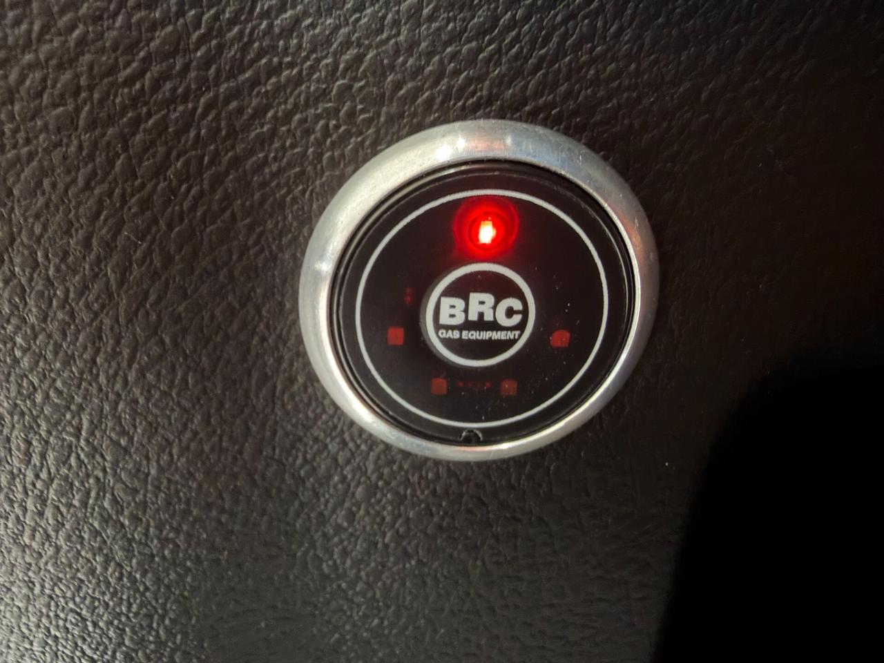 Suzuki Vitara 2018 1.6 VVT A/T 4WD AllGrip V-Top AUT GPL GPL