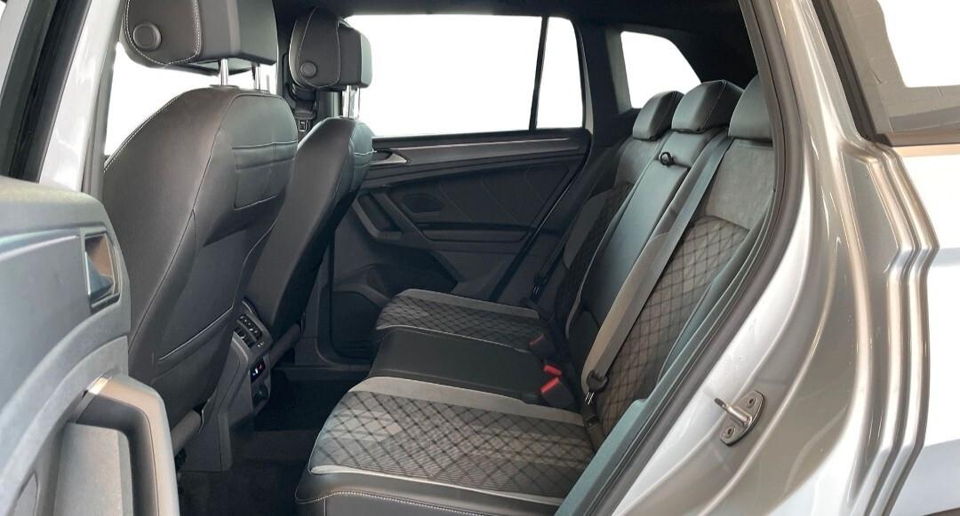 Volkswagen Tiguan 2.0 TDI 200 CV SCR DSG 4MOTION R-Line
