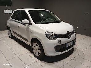 Renault Twingo del 2016 1000 BENZINA NEOPATENTATI