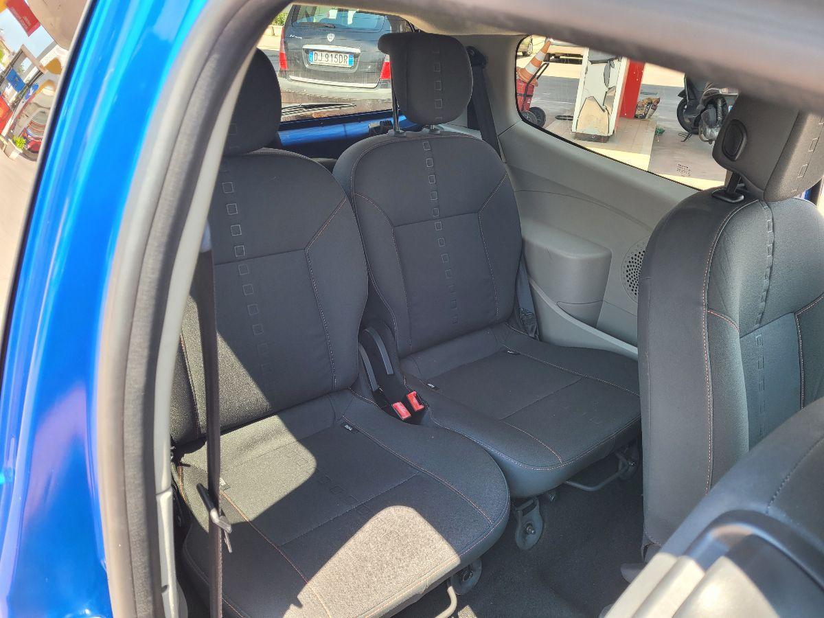 RENAULT - Twingo - 1.2 8V Dynamique