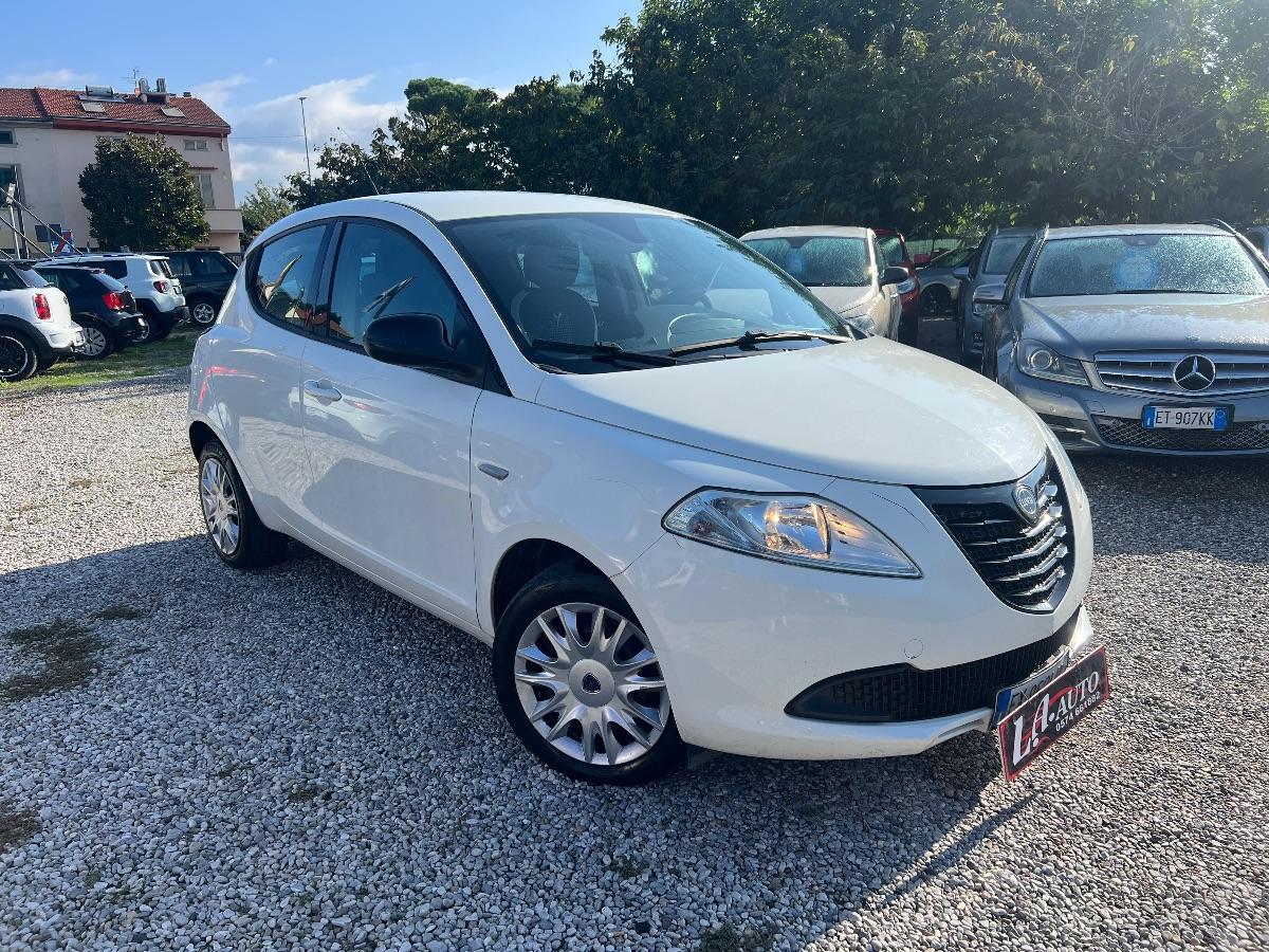 LANCIA - Ypsilon 1.2 8v Gold c/CL ecochic Gpl 69cv