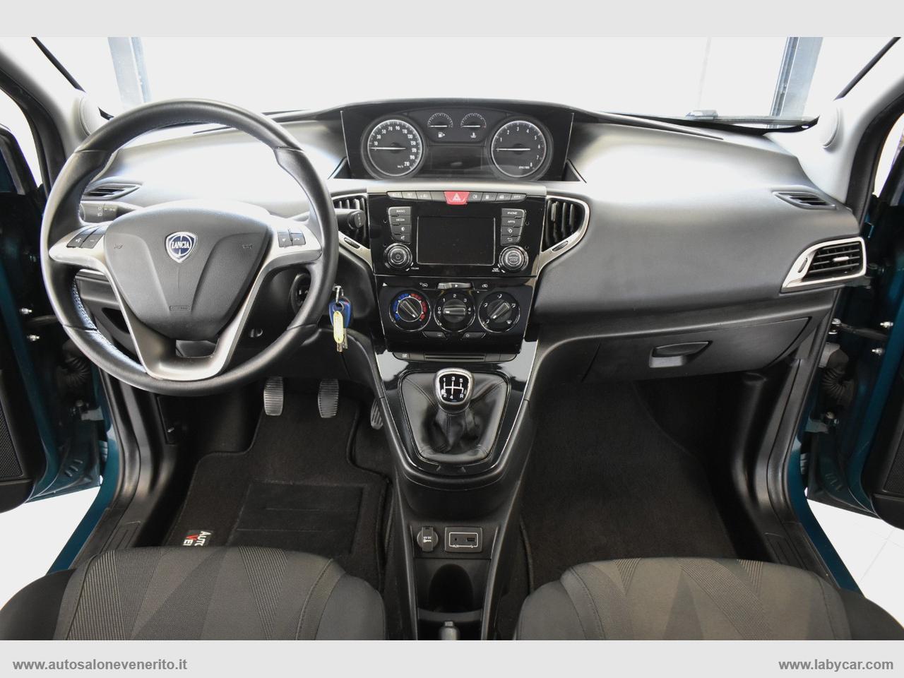 LANCIA Ypsilon 1.2 69 CV 5p. GPL Ecochic Gold