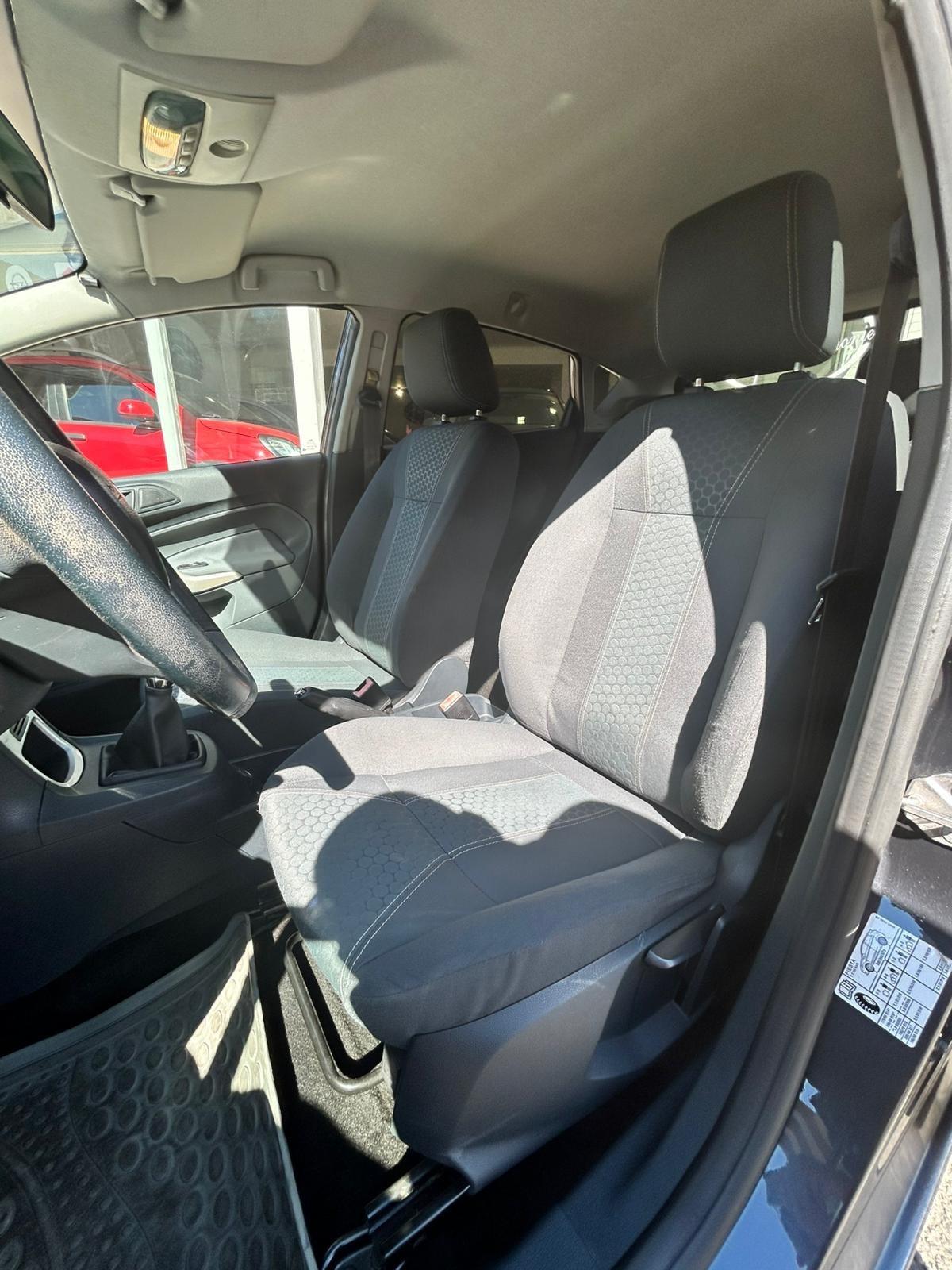 Ford Fiesta 1.4 TDCi 5p. Titanium