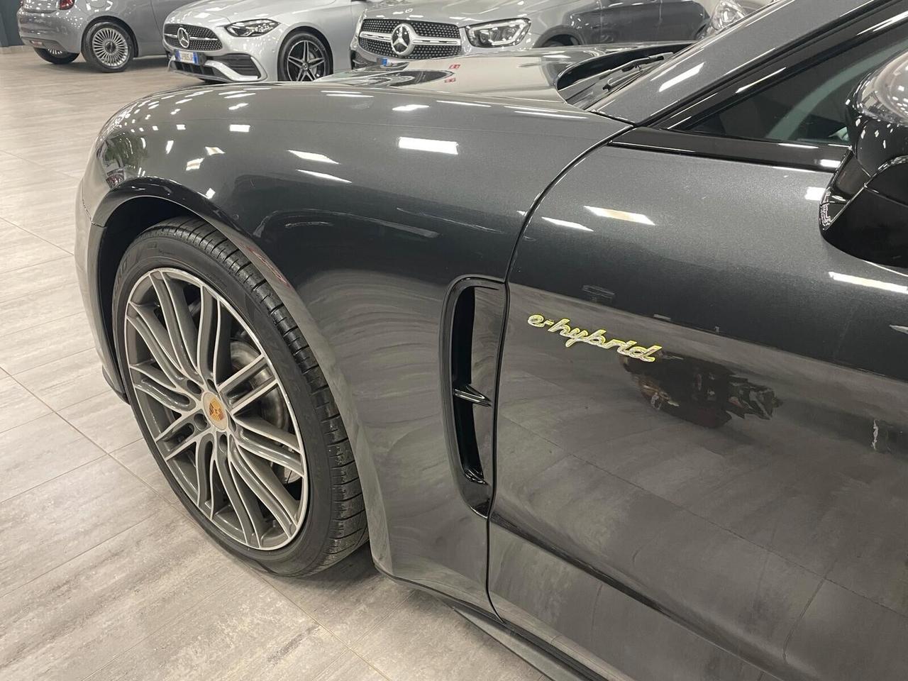 PORSCHE PANAMERA 2.9 4 E-HYBRID 460CV 11/2019 100.000KM - MP MOTORS