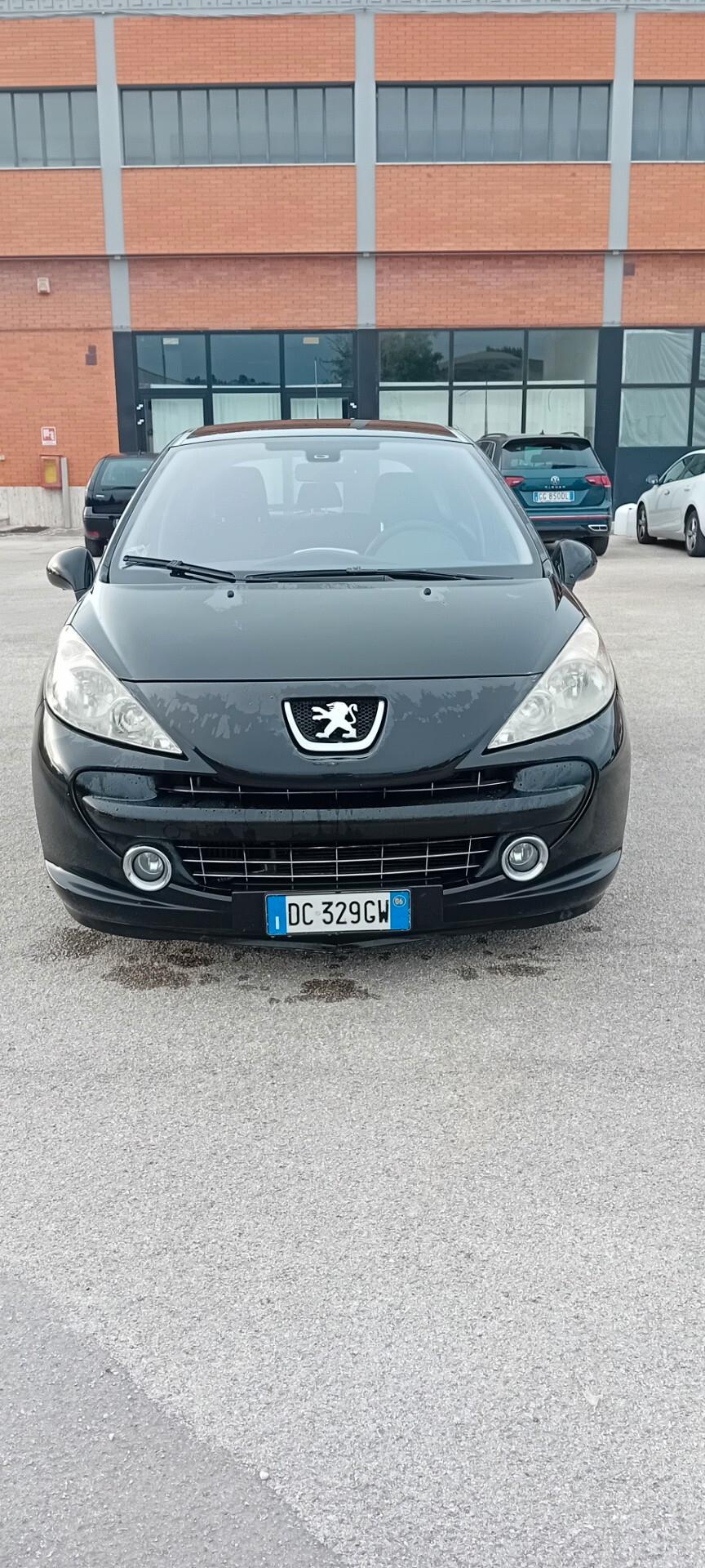 Peugeot 207 1.6 HDi 90CV 5p. 148000 km