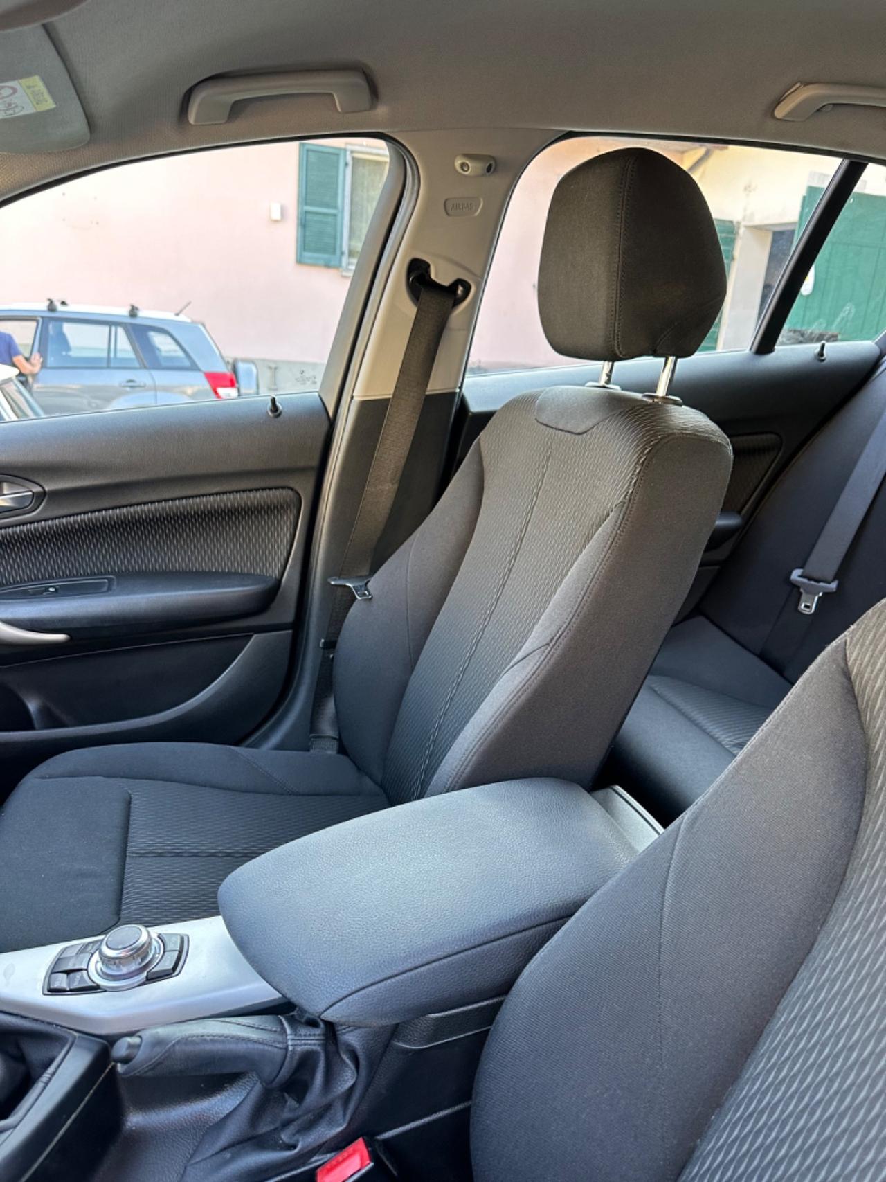 Bmw 118d KMCERT GARANZ UNICOPR FULLOPT KMCERT