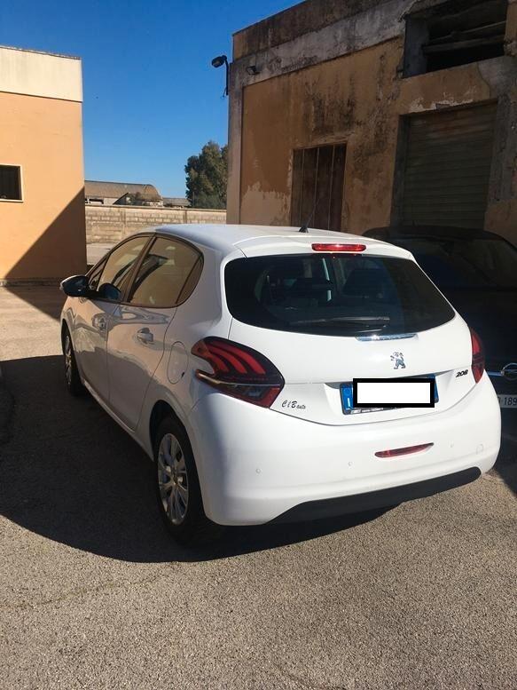 Peugeot 208 BlueHDi 75 5 porte Active