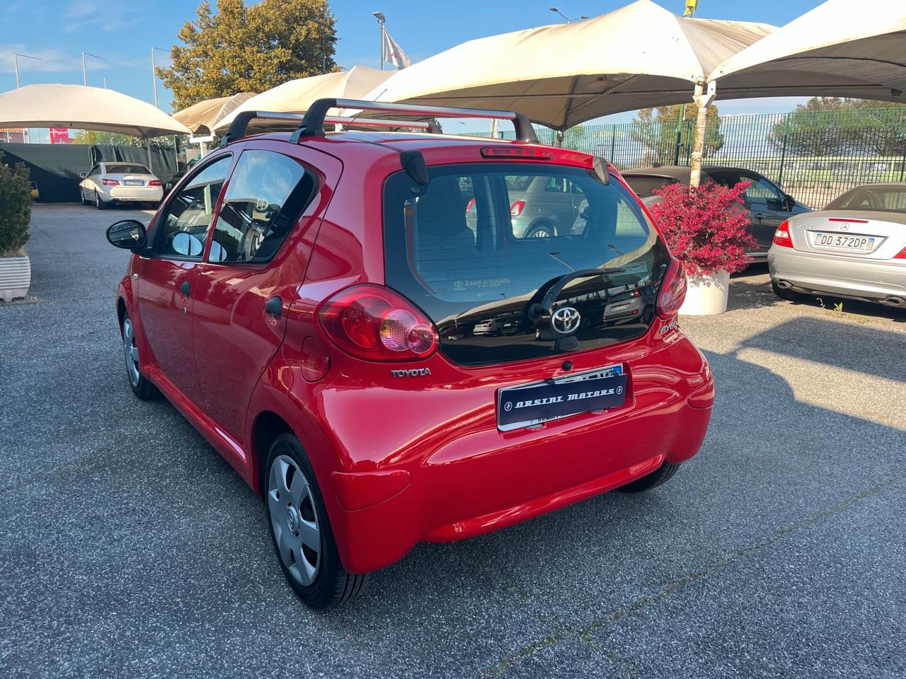 Toyota Aygo 1.0 12V VVT-i 5 porte Sol