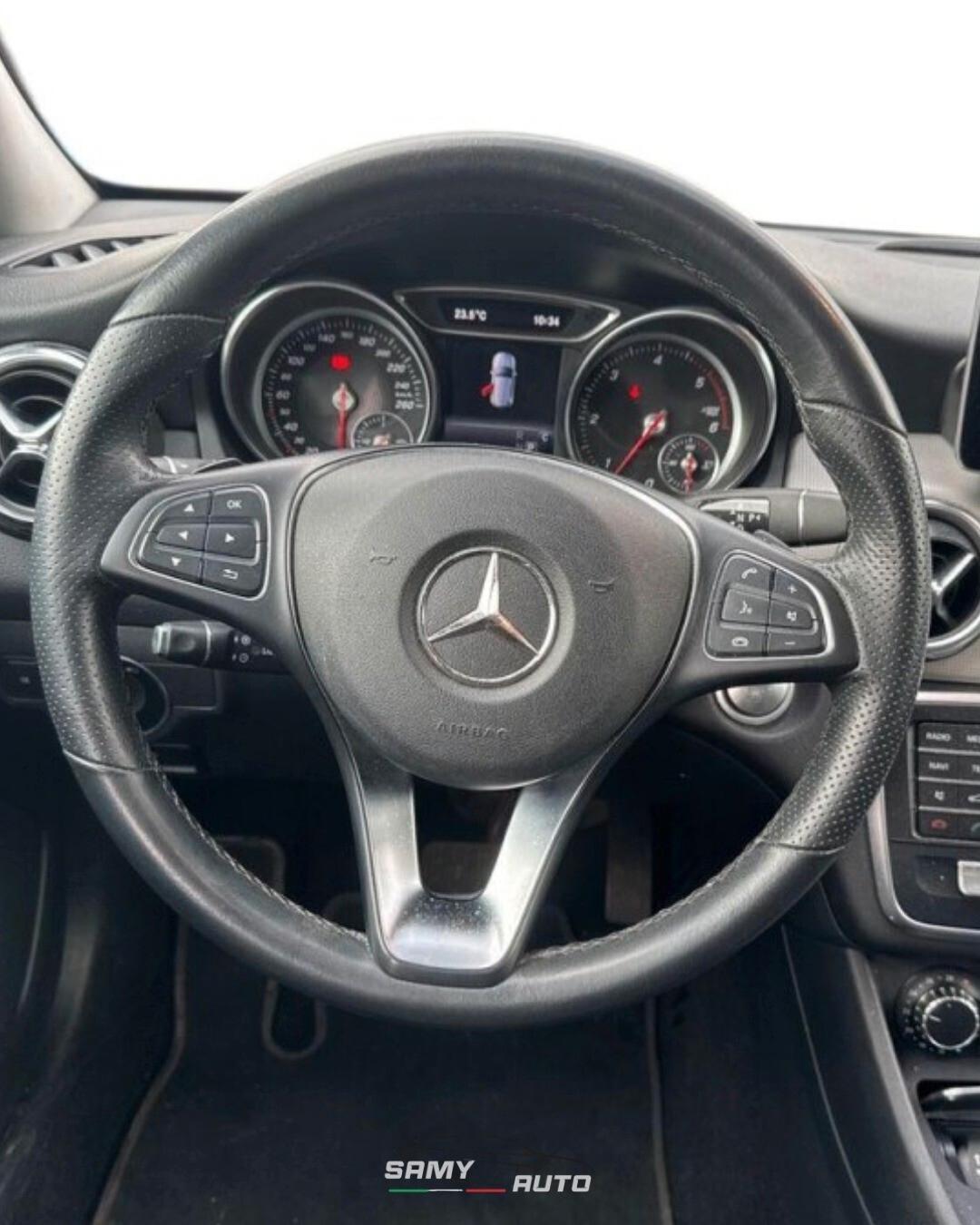Mercedes-benz GLA 200 d Automatic Sport