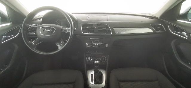 AUDI Q3 40 TFSI quattro S tronic Business Advanced