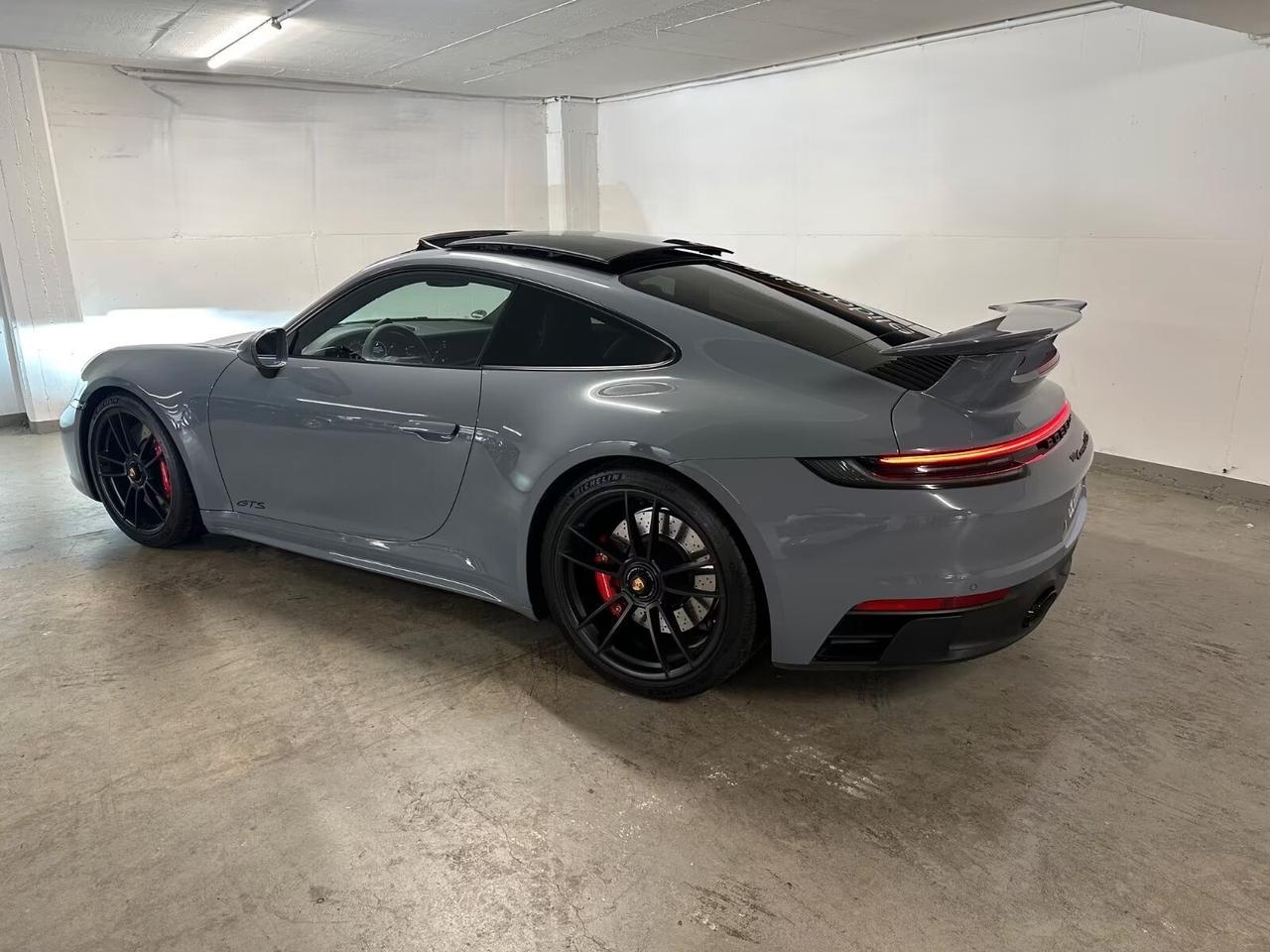 Porsche 992 Carrera 4 GTS AEREO 480CV/ APPROVED / TETTO/ SPORT CRHONO/ PDLS+