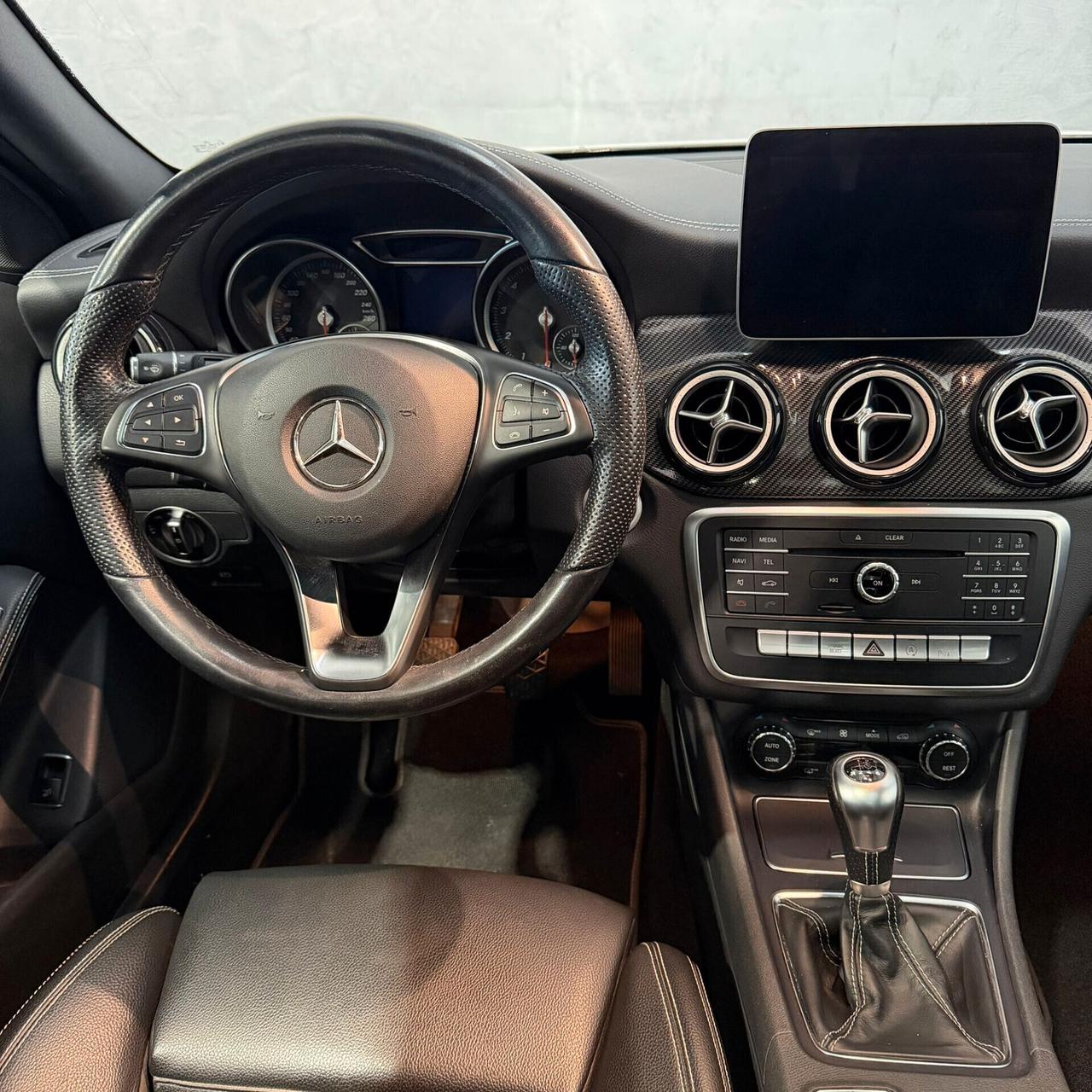 Mercedes-benz GLA 180 Edition NEOPATENTATI