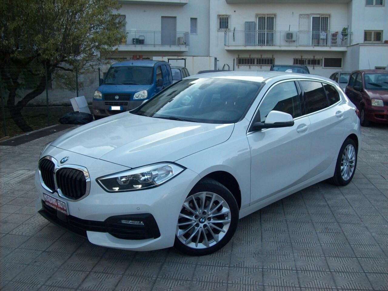 Bmw 116d 5p Steptronic Business Advantage