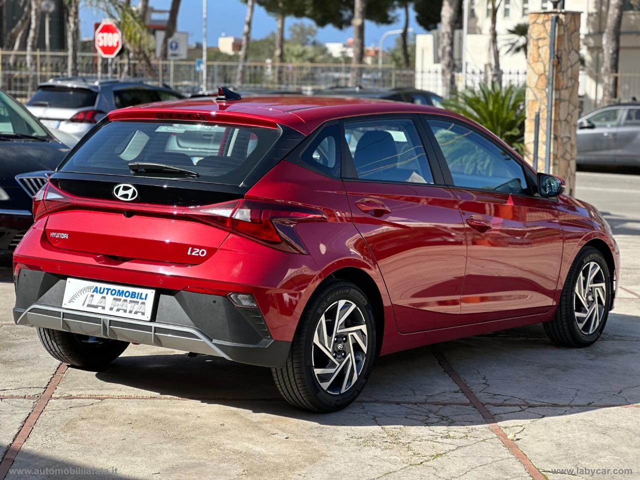 HYUNDAI i20 1.2 MPI MT Connectline KM ZERO